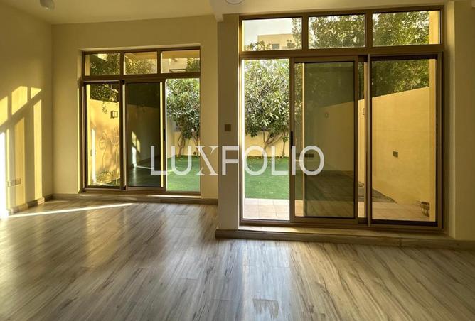 56144424 - Property Main Image