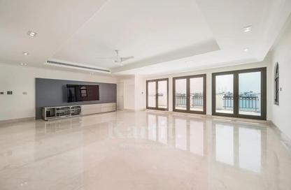 Villa - 5 Bedrooms - 6 Bathrooms for rent in Garden Homes Frond D - Garden Homes - Palm Jumeirah - Dubai Villa - 5 Bedrooms - 6 Bathrooms for rent in Garden Homes Frond D - Garden Homes - Palm Jumeirah - Dubai