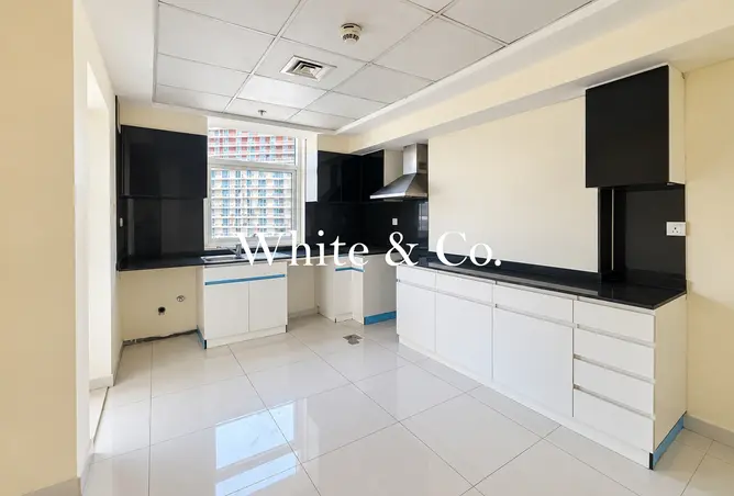 156027157 - Property Image 2
