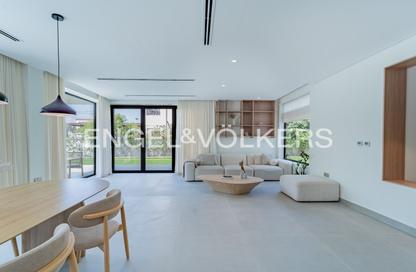Villa - 5 - 5 for sale in District 8 - Jumeirah Village Triangle - Dubai