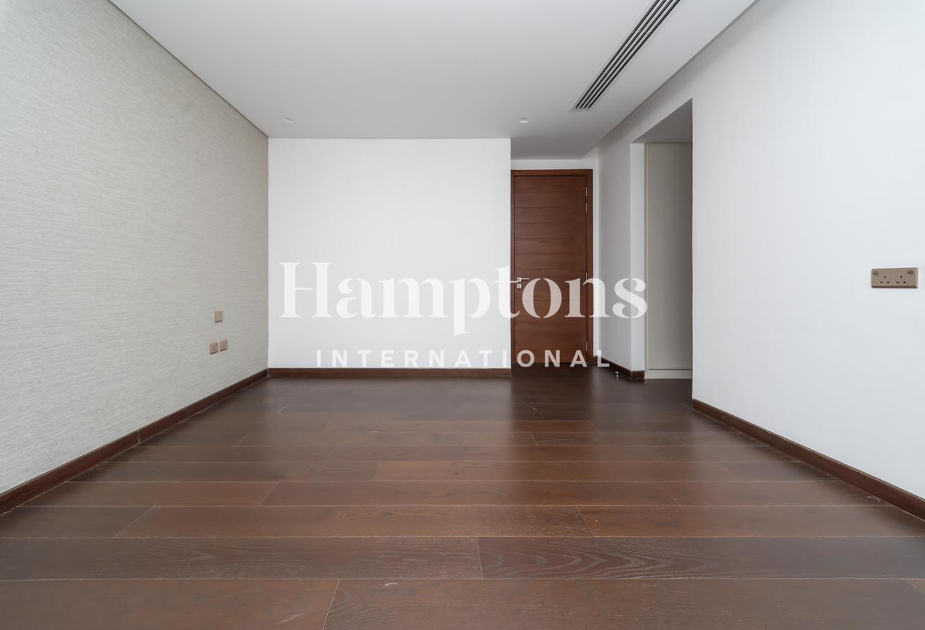 Full Golf View | G+2 | Fendi Villa photo 19