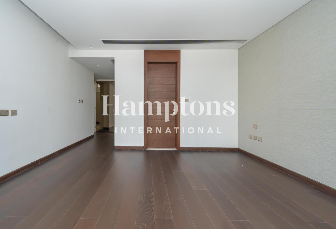 Full Golf View | G+2 | Fendi Villa photo 7