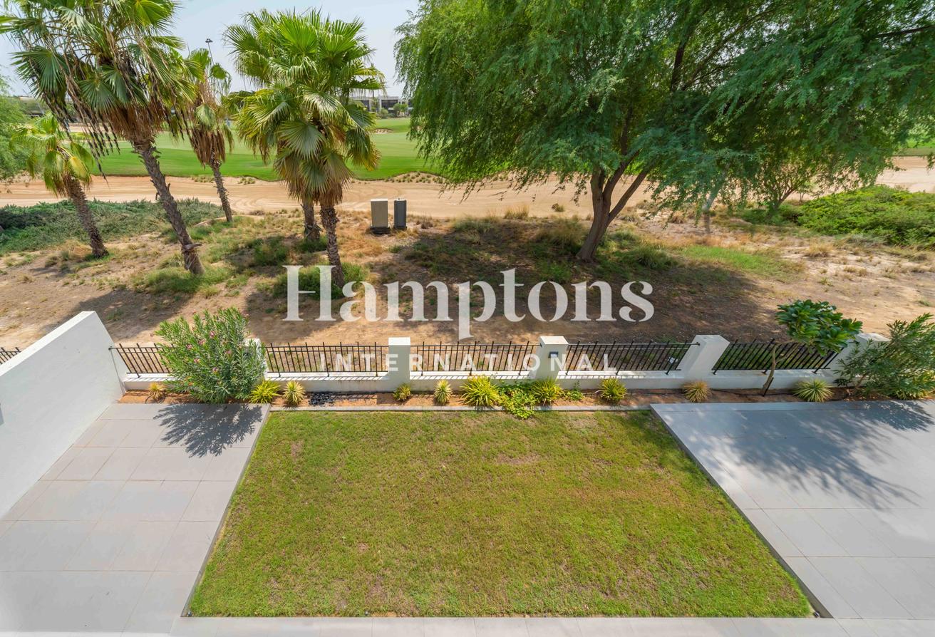 Full Golf View | G+2 | Fendi Villa photo 12