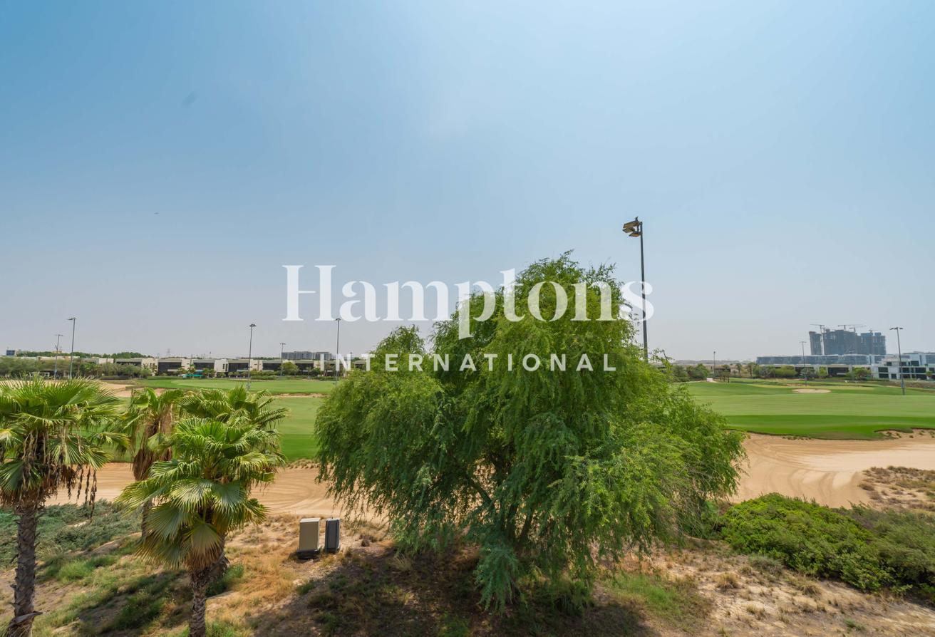 Full Golf View | G+2 | Fendi Villa photo 29