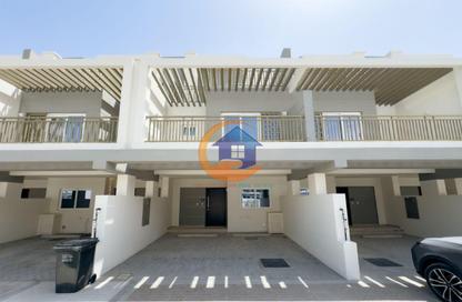 Townhouse - 4 - 4 for rent in Camelia - Damac Hills 2 - Dubai Townhouse - 4 - 4 for rent in Camelia - Damac Hills 2 - Dubai