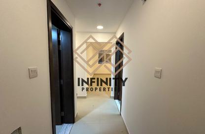 Apartment - 2 - 3 for sale in B2 Building - Al Ameera Village - Ajman