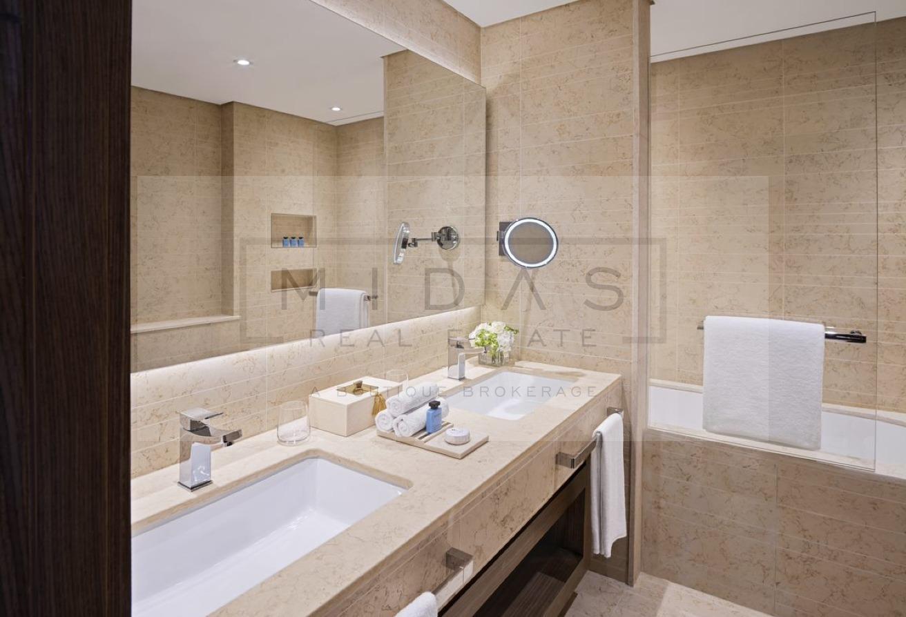 Spacious I Near Mall I Skyline Views photo 8