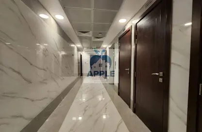 شقة - 2 غرف نوم - 3 حمامات للايجار في الفلاح - تجارية مويلح - الشارقة