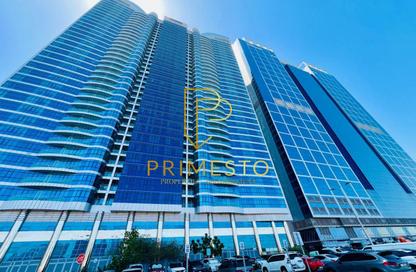 Apartment - 3 Bedrooms - 4 Bathrooms for rent in Al Aryam Tower - Tourist Club Area - Abu Dhabi