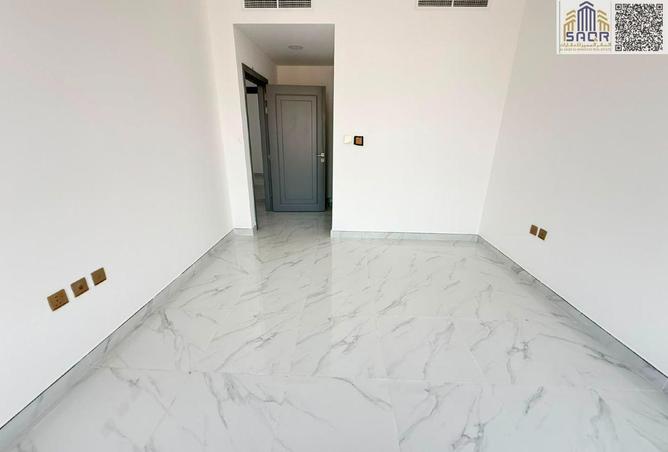 127013990 - Property Image 2