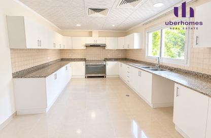 Villa - 4 - 5 for rent in Meadows 1 - Meadows - Dubai