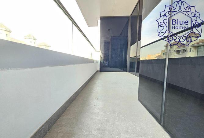 110045989 - Property Image 3