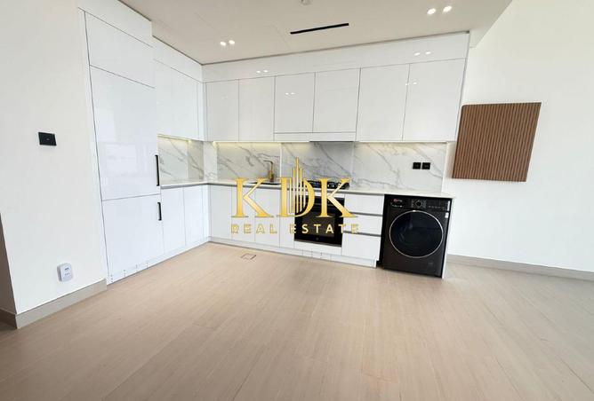 73847267 - Property Image 2