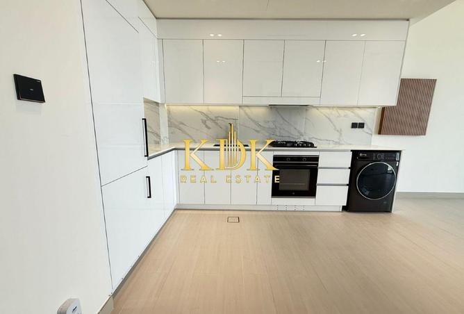 73847267 - Property Image 3