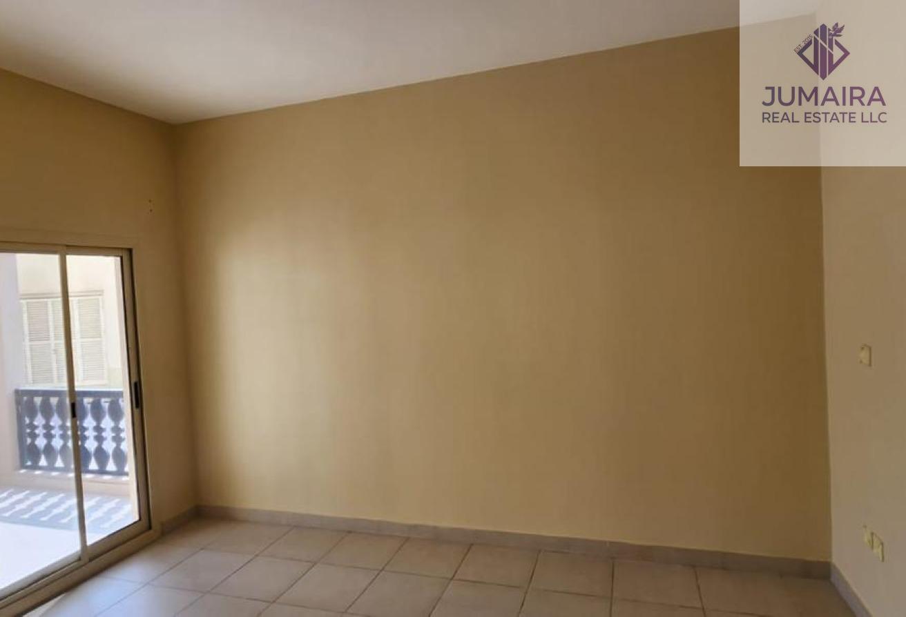Bright I Spacious 1BR | Marina Apartments