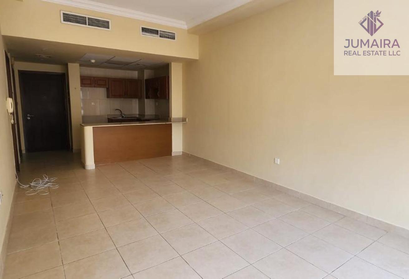 Bright I Spacious 1BR | Marina Apartments