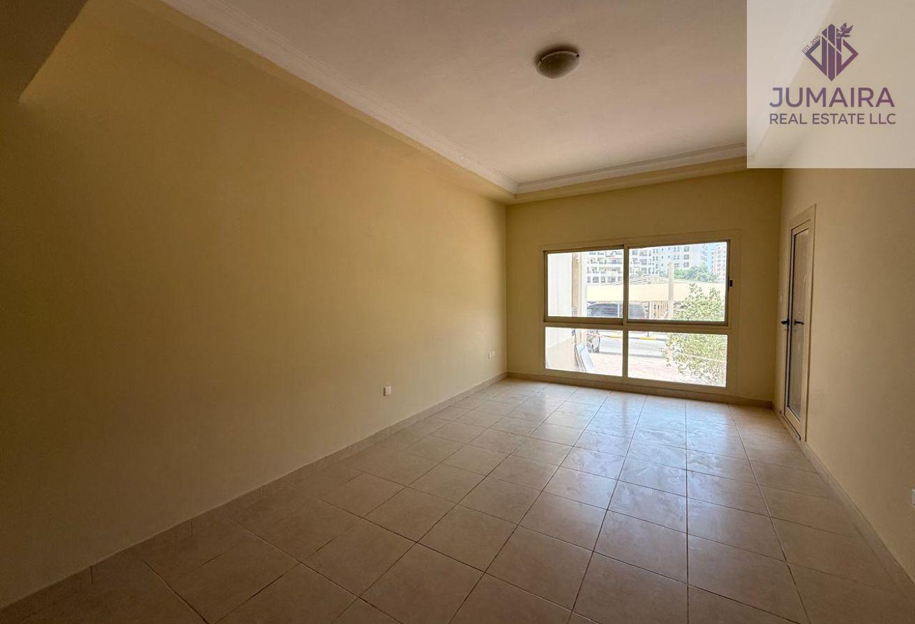 Bright I Spacious 1BR | Marina Apartments