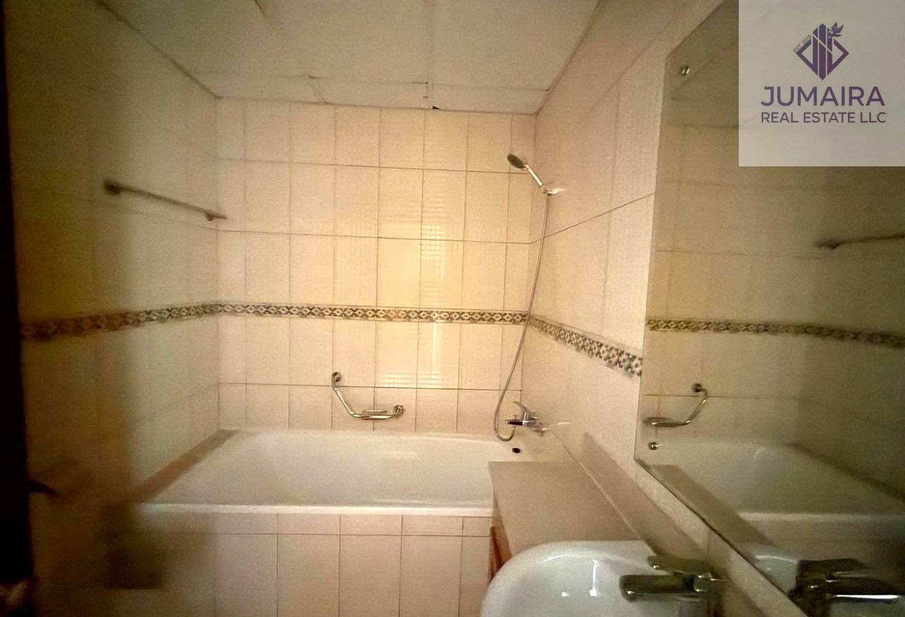 Bright I Spacious 1BR | Marina Apartments