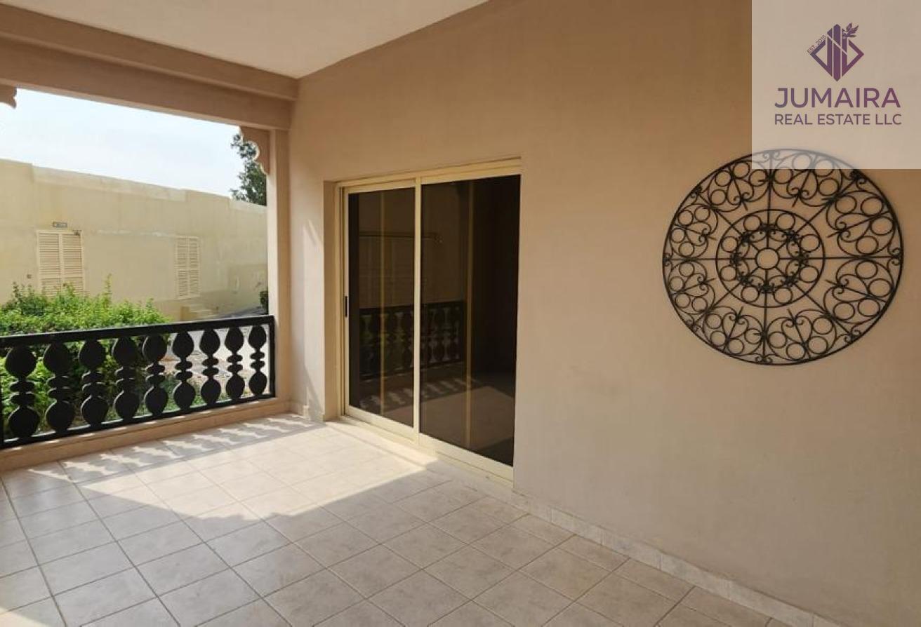Bright I Spacious 1BR | Marina Apartments