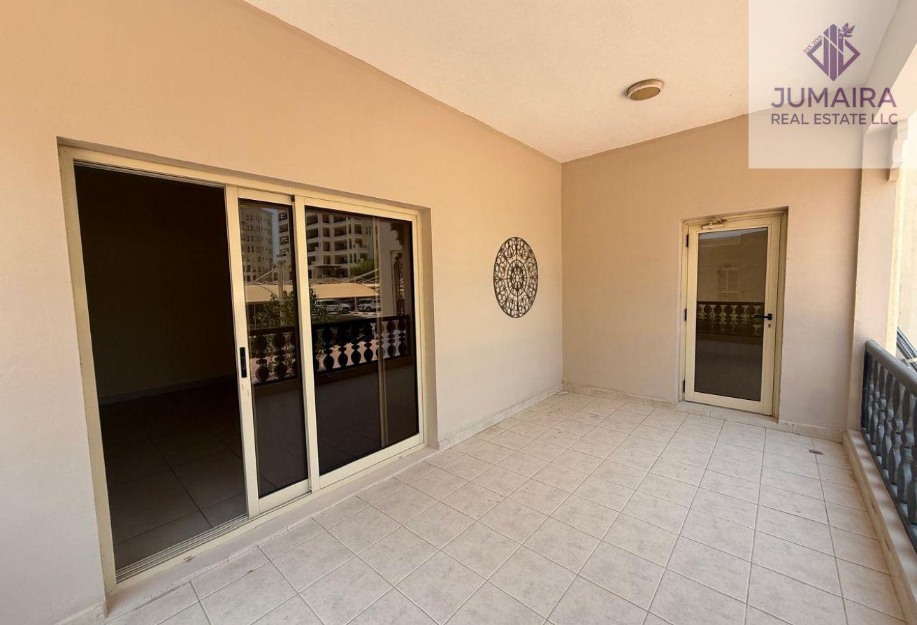 Bright I Spacious 1BR | Marina Apartments