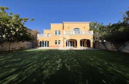 Villa - 5 - 7 for rent in District 2 - Jumeirah Park - Dubai