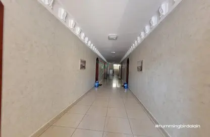 شقة - 2 غرف نوم - 2 حمامات للايجار في الدفينة - عشارج - العين