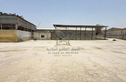 مستودع - استوديو - 3 حمامات للايجار في المنطقة الصناعية رقم 5 - المنطقة الصناعية بالشارقة - الشارقة
