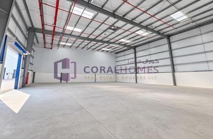 Warehouse - Studio for rent in Dubai Investment Park 1 (DIP 1) - Dubai Investment Park (DIP) - Dubai