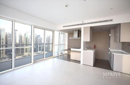 Apartment - 1 Bedroom - 2 Bathrooms for rent in West Avenue Tower - Dubai Marina - Dubai