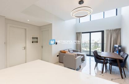 Apartment - 3 Bedrooms - 4 Bathrooms for sale in Al Maryah Vista - Al Maryah Island - Abu Dhabi