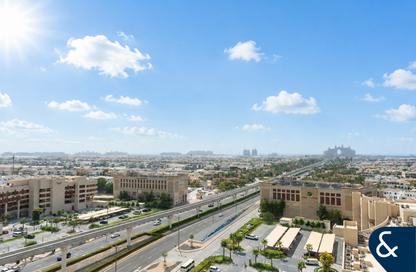 Apartment - 2 Bedrooms - 2 Bathrooms for sale in Marina Residences 4 - Marina Residences - Palm Jumeirah - Dubai