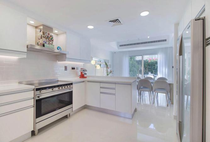 72322091 - Property Main Image