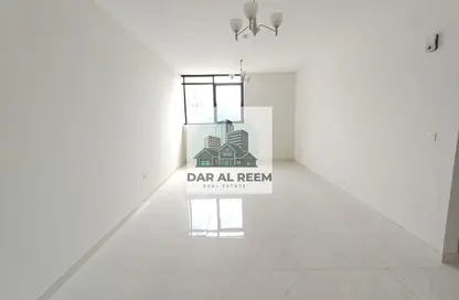 Apartment - 2 Bedrooms - 3 Bathrooms for rent in New Al Taawun Road - Al Taawun - Sharjah