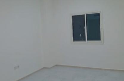 Apartment - 2 - 2 for sale in Al Majaz 2 - Al Majaz - Sharjah