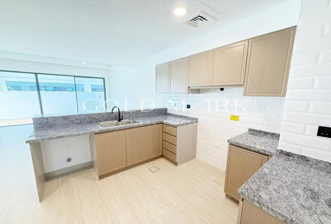 92261371 - Property Image 2