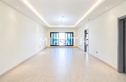 Apartment - 1 - 2 for rent in Al Hudaiba Mall - Al Hudaiba - Bur Dubai - Dubai