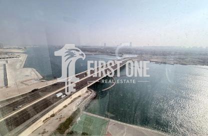 Apartment - 2 Bedrooms - 3 Bathrooms for rent in RAK Tower - Marina Square - Al Reem Island - Abu Dhabi