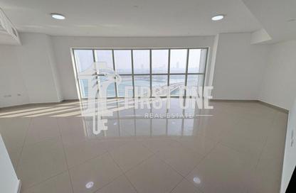 Apartment - 2 Bedrooms - 3 Bathrooms for rent in RAK Tower - Marina Square - Al Reem Island - Abu Dhabi