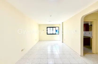 شقة - غرفة نوم - 1 حمام للايجار في مبنى منخول - منخول - بر دبي - دبي