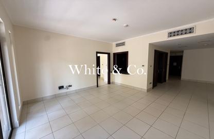 Apartment - 2 Bedrooms - 3 Bathrooms for rent in Reehan 2 - Reehan - Old Town - Downtown Dubai - Dubai