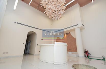 Retail - Studio - 1 Bathroom for rent in Central Park Retail - Central Park Tower - DIFC - Dubai