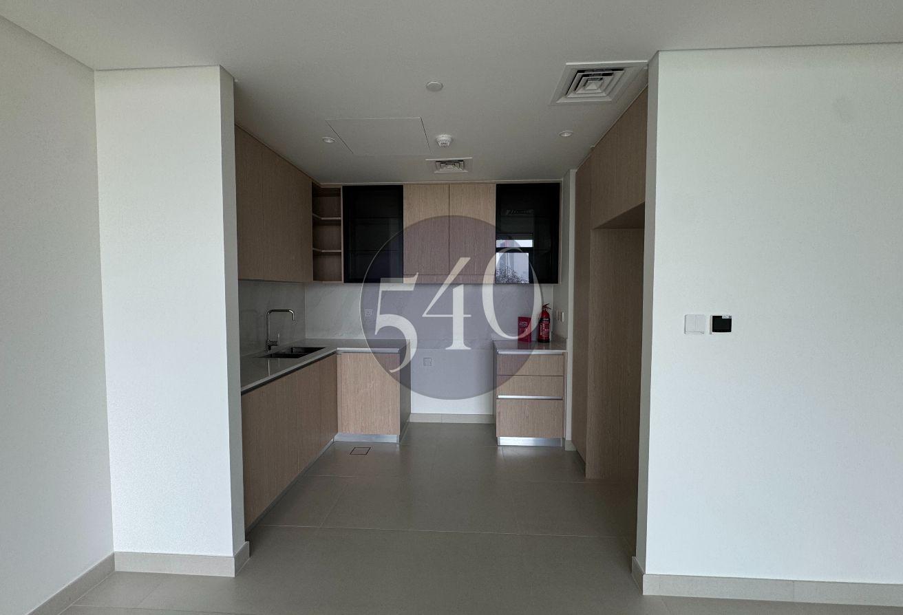 Brand New 3BR | Golf View | AED 290K | Golf Height photo 12