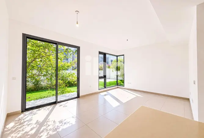163705812 - Property Image 3
