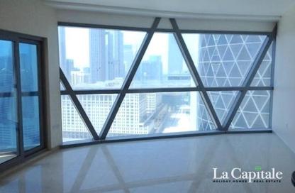 Apartment - 2 Bedrooms - 3 Bathrooms for rent in Park Tower B - Park Towers - DIFC - Dubai