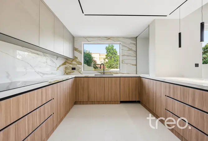 160106346 - Property Image 2