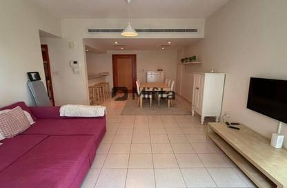 Apartment - 1 Bedroom - 2 Bathrooms for rent in Al Ghozlan 2 - Al Ghozlan - Greens - Dubai Apartment - 1 Bedroom - 2 Bathrooms for rent in Al Ghozlan 2 - Al Ghozlan - Greens - Dubai