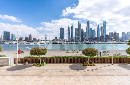 Duplex - 4 Bedrooms - 3 Bathrooms for rent in Marina Vista Podium - Marina Vista - EMAAR Beachfront - Dubai Harbour - Dubai