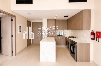 Apartment - 1 Bedroom - 2 Bathrooms for rent in Laya Heights - Dubai Studio City - Dubai Apartment - 1 Bedroom - 2 Bathrooms for rent in Laya Heights - Dubai Studio City - Dubai