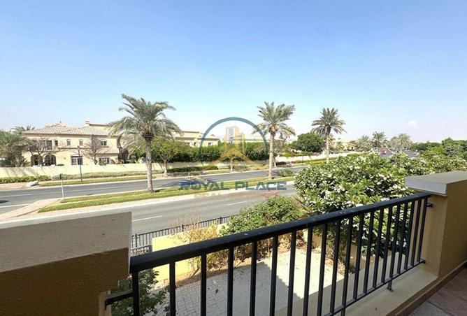 60530769 - Property Image 2