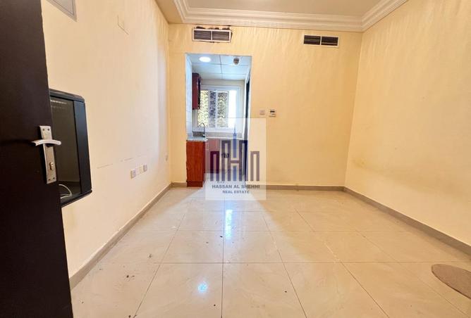 61676067 - Property Image 2